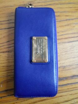Marc Jacobs navy blue wallet