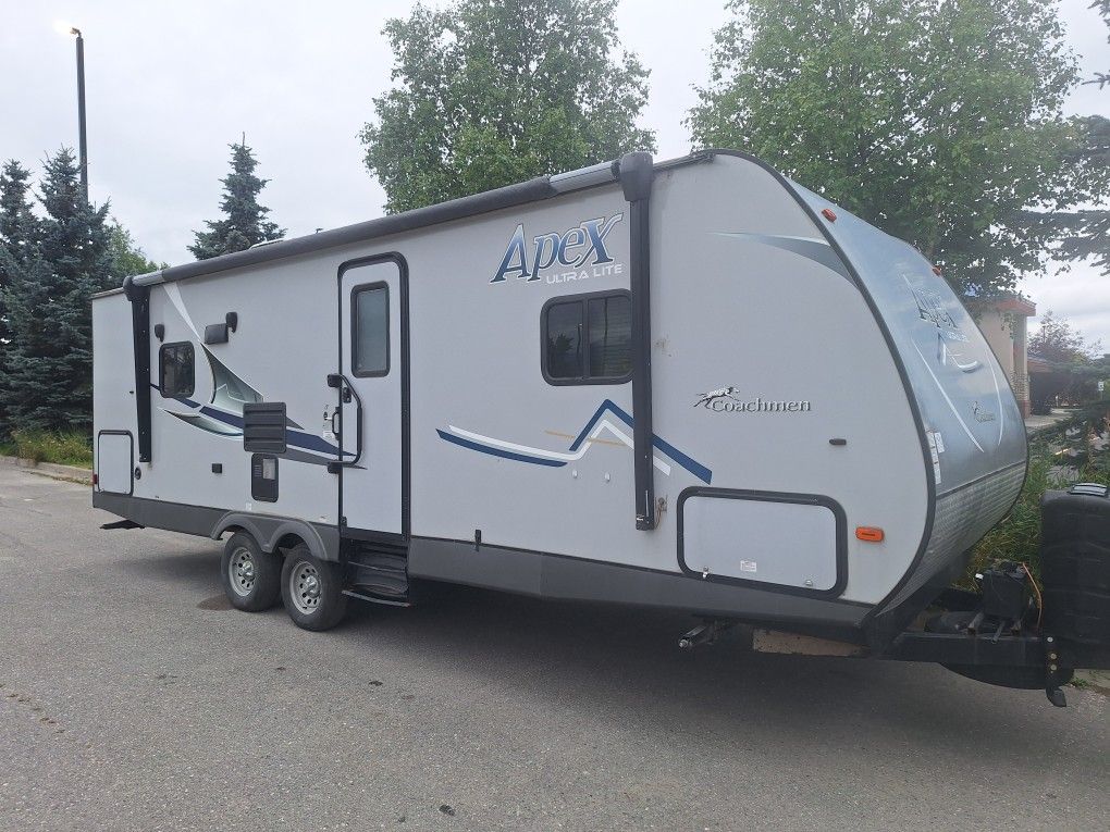 2018 Coachmen 25LE