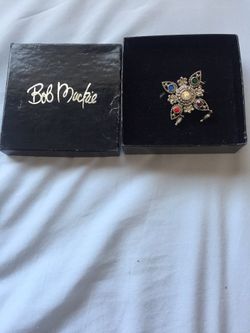 Bob Mackie Maltese Cross Rhinestone Dangle Silver Tone Pin Brooch Orig Box