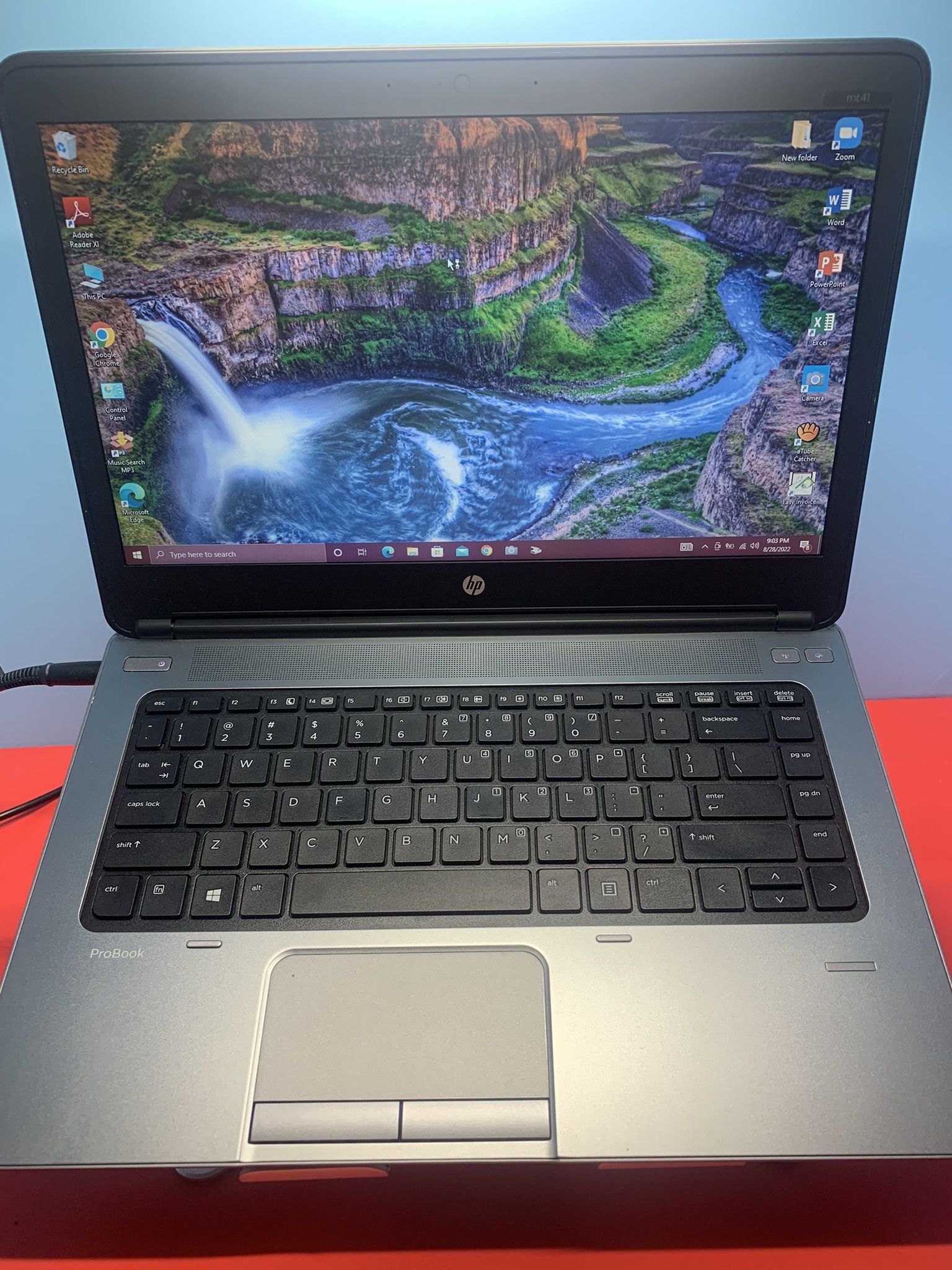 HP NOTEBOOK …MT- 41….500 GB …HHD ( Capacity ) ..4.0 RAM . READY FOR CLASSES ON LINE OR WORK FROM HOME