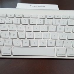 Apple Magic Wireless Bluetooth Keyboard and  Mouse