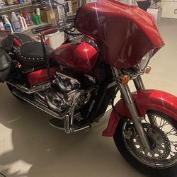 2005 Suzuki Boulevard 800