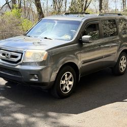 2010 Honda pilot, third row seating