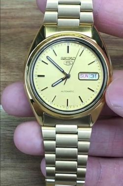 Seiko gold watch