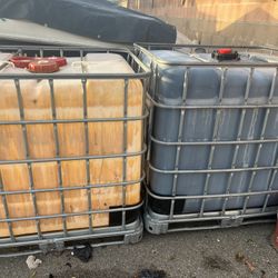 275 Gallon Water Tanks 2 