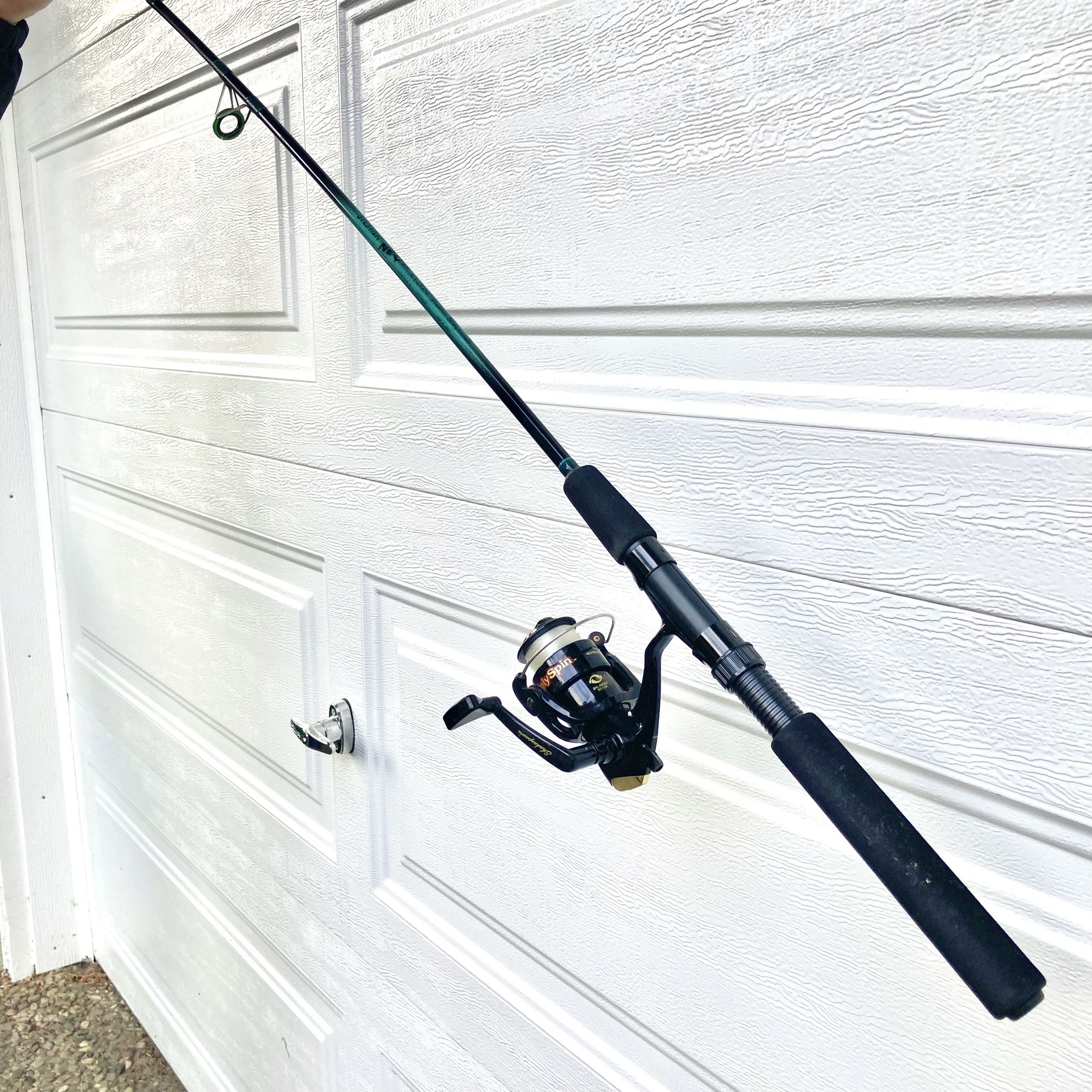 Silstar Neon Fishing Pole With Shakespeare Reel