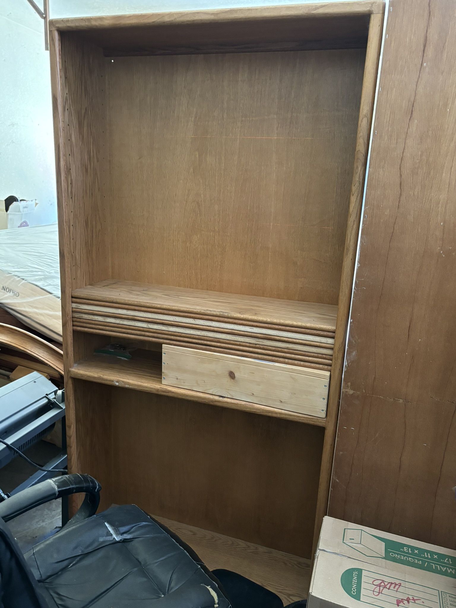 SOLID OAK BOOKSHELVES 7” TALL