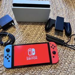 Nintendo Switch (OLED)