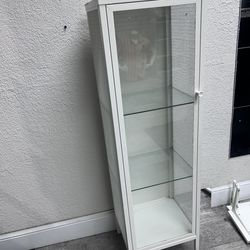 Glass cabinet