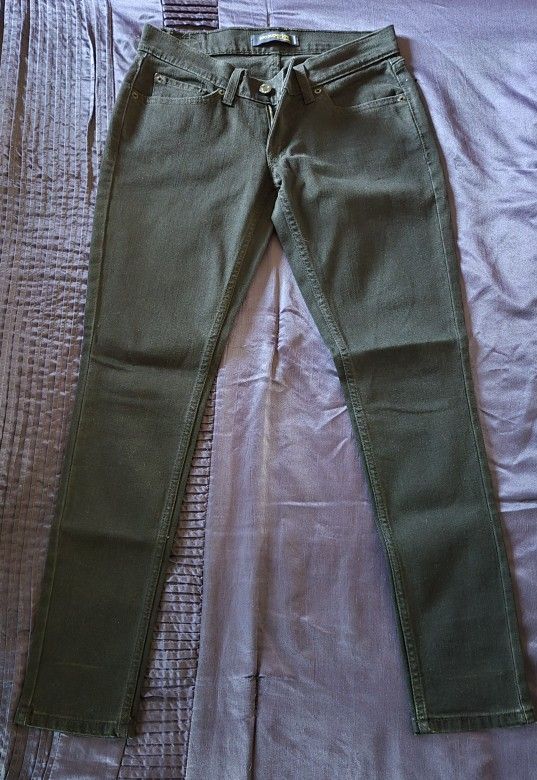 Woman's Levis