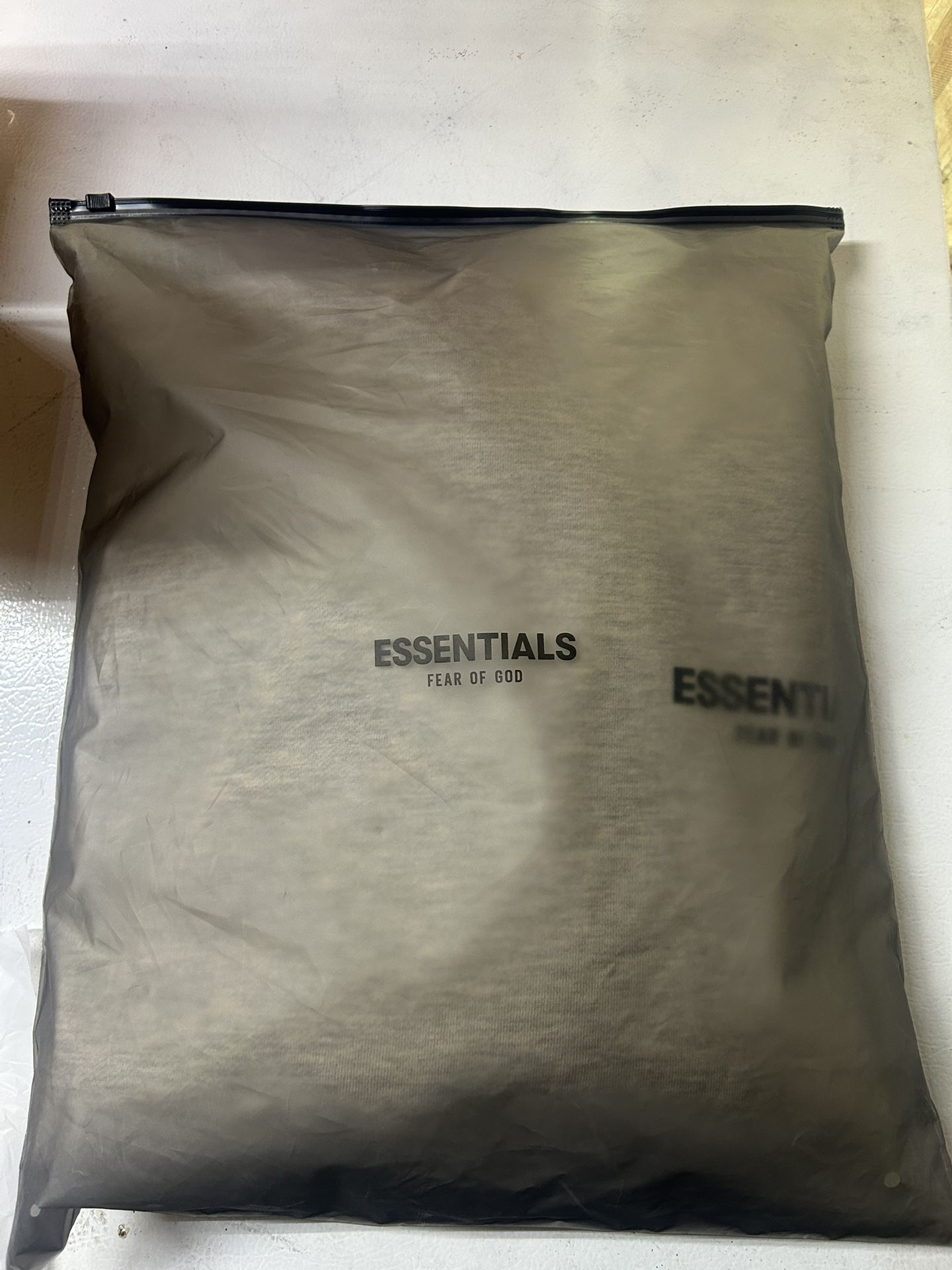 Essentials Hoodie L