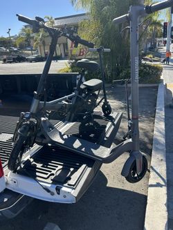 PHANTOM GOGO Foldable Electric Scooter.