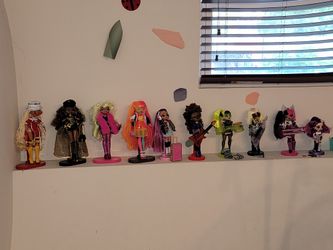 Lot Of OMG LOL DOLLS