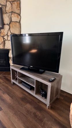 42” Sanyo tv