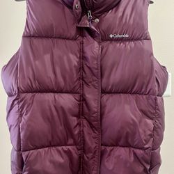 Columbia Women's Red Puffect Water-repellent Insulated Puffer Vest