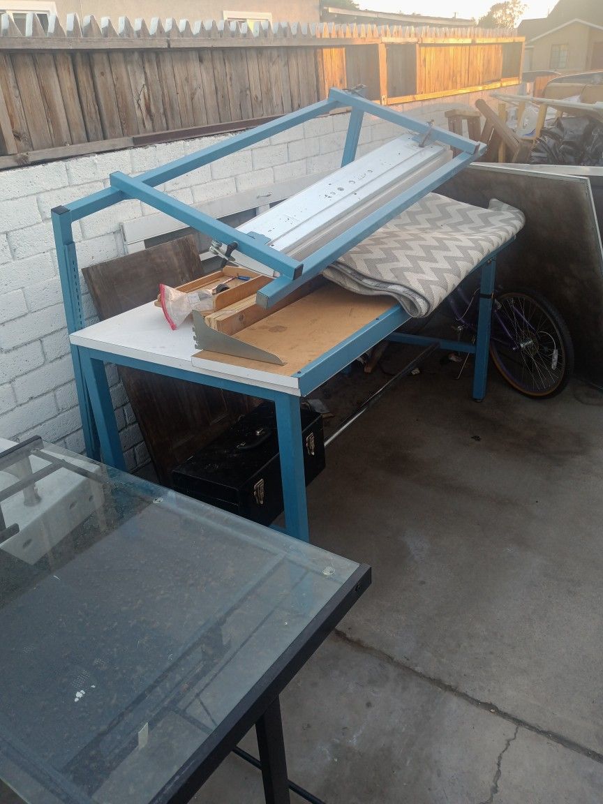 Working Table