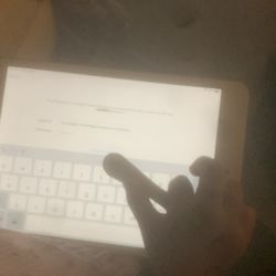 iPad Mini iCloud Locked 