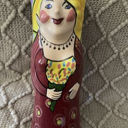 Charma McGovney Camarot ceramic collectible 3D digital 8” woman flower vase & a ceramic two sided heart included never used  Reduced to ($15)