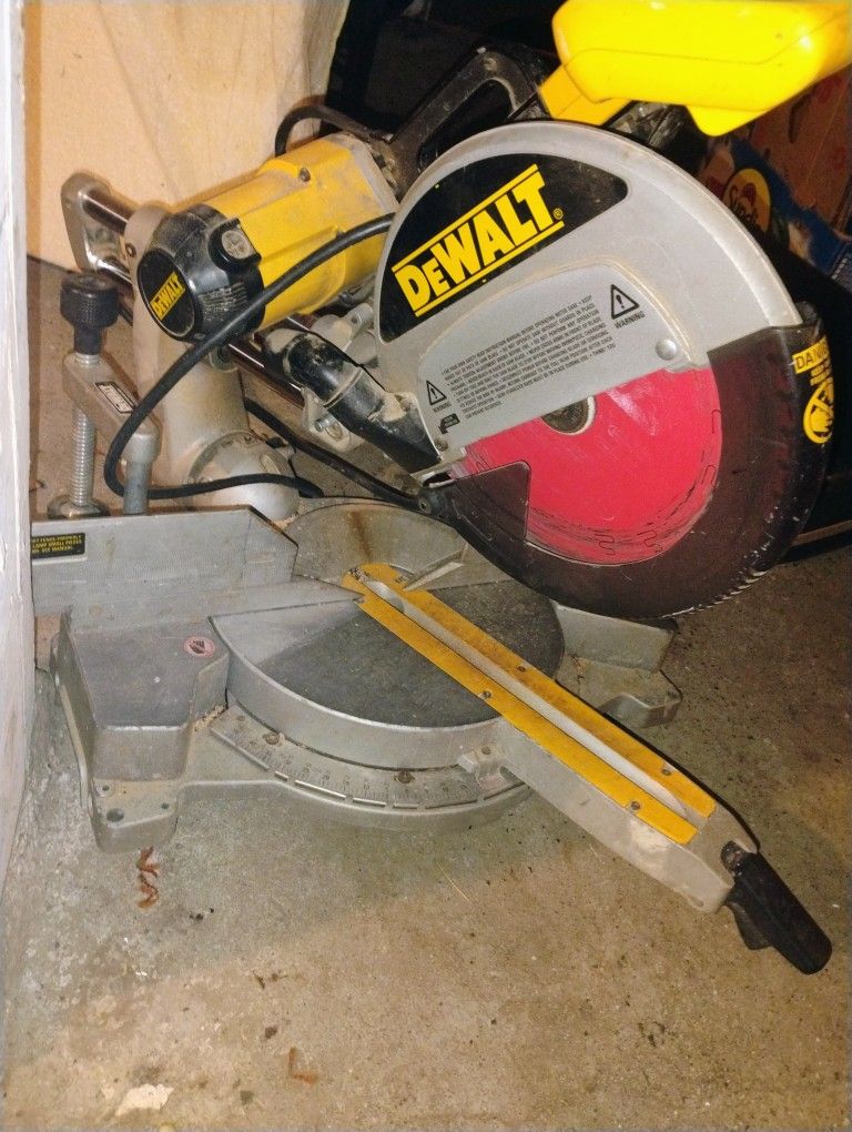 DeWalt Chopsaw