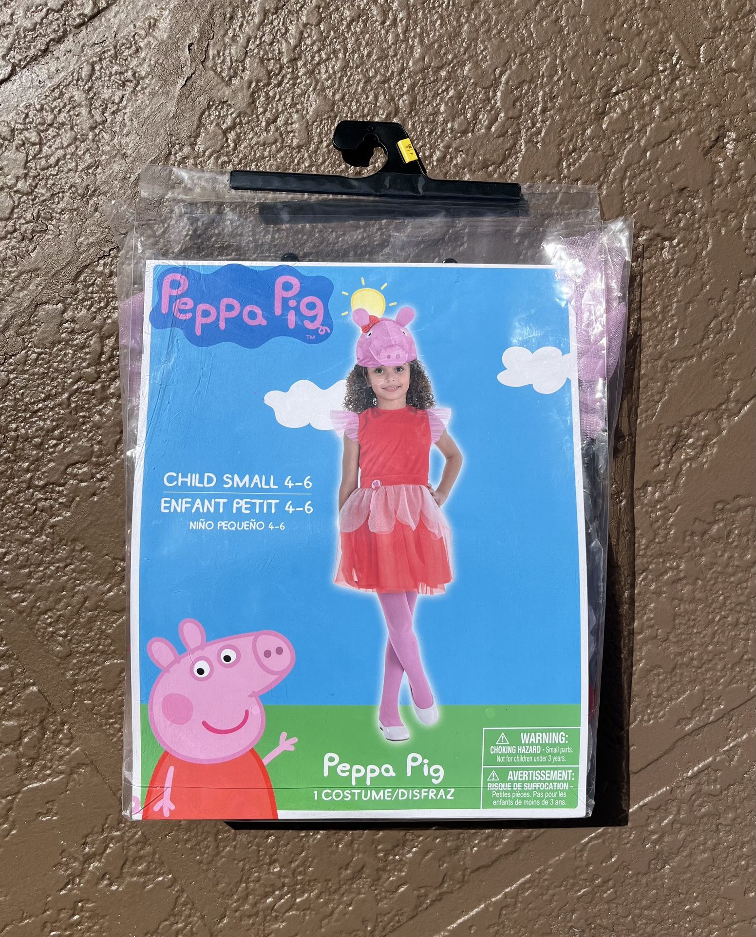 Brand new girl’s Peppa Pig Halloween costume, size small (4-6)