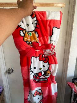 Hello kitty blanket