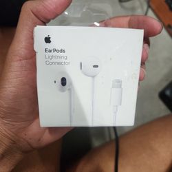 IPhone Ear Pods With Wire