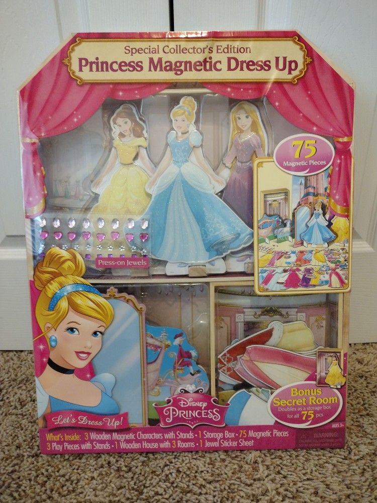 Princess Magnetic Dress Up 