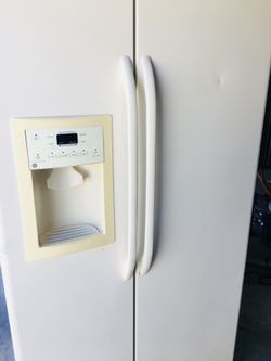 Ge beige refrigerator