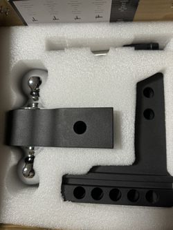 Drop hitch , NEW, in the box, 4” drop, dual ball
