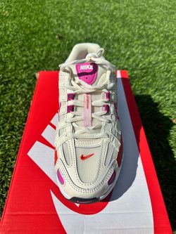 Nike Bowerman Low-Top Sneaker Cream Pink