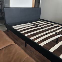 Queen Platform Bed