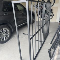 Metal Platform Bed Frame- Queen