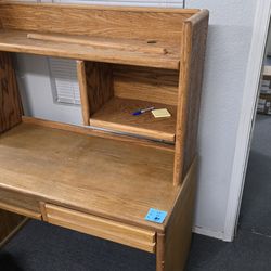 Solid Oak Desk with Hutch