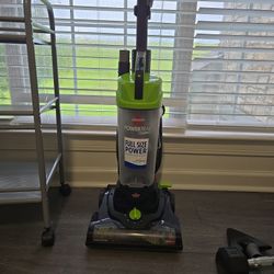 Bissell PowerTrak Compact Vacuum 