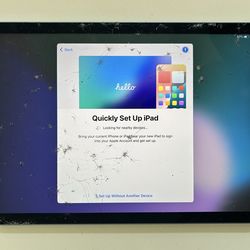 Apple iPad Air (5th Gen) A2588 / Cracked As is