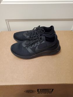 Black Nike VH2 shoes