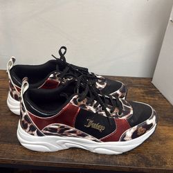 Women’s Juicy Couture Sneakers Size 9