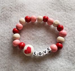 Kids handmade stretch bracelet