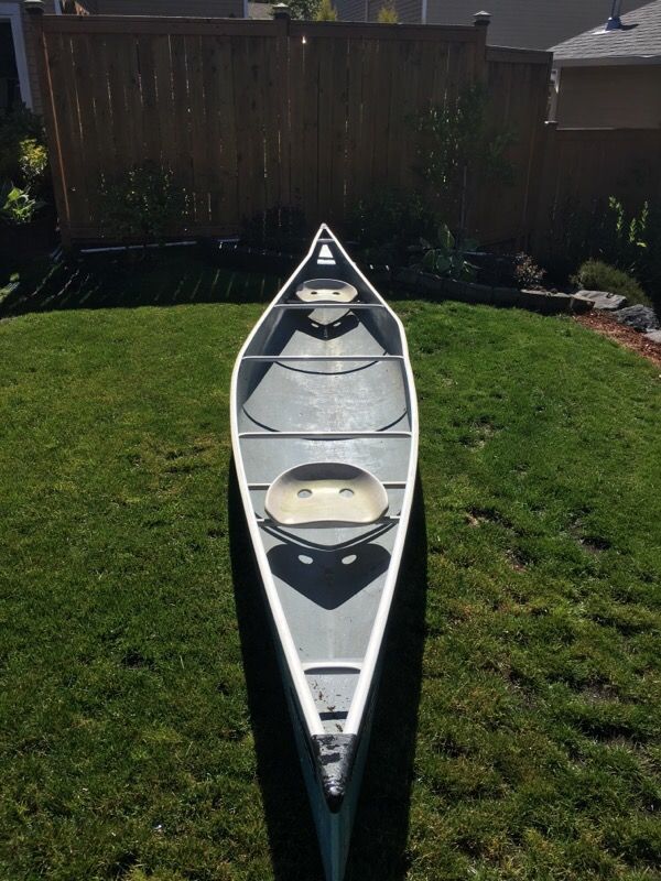 Blue sawyer canoe for Sale in Snoqualmie, WA OfferUp