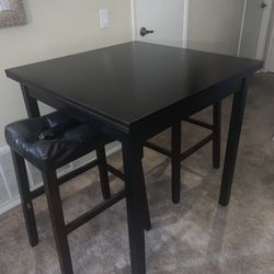 Wood Table With Leaf On Each End 