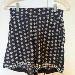Max Studio Shorts