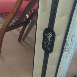 Very good condition mattress for sale