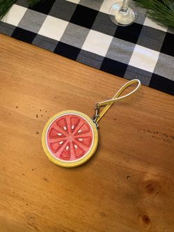 Lemon slice wristlet