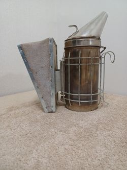 BEE SMOKER 