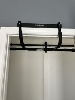 Pull Up Bar