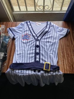 Halloween costume baseball player