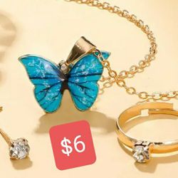 4 Pcs Charming Butterfly Jewelry Set. Necklace Earrings And Ring