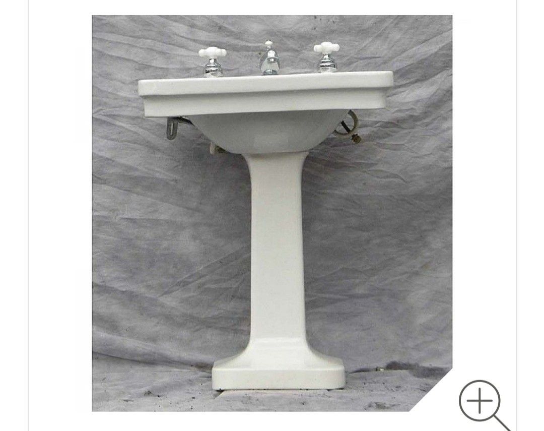 Antique Thomas Maddock's "Madrid" Vitreous China Pedestal Sink


