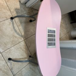 Nail Tech Table 