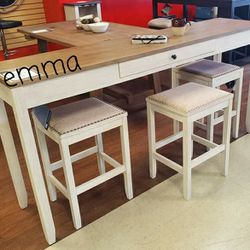 🎀🎀 BRAND NEW 🔥 Skempton White/Light Brown Counter Height Table and 3 Bar Stools 💥 Store Sale 